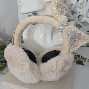 Plush Comfy Earmuffs with Posable Sequin Bow NEW